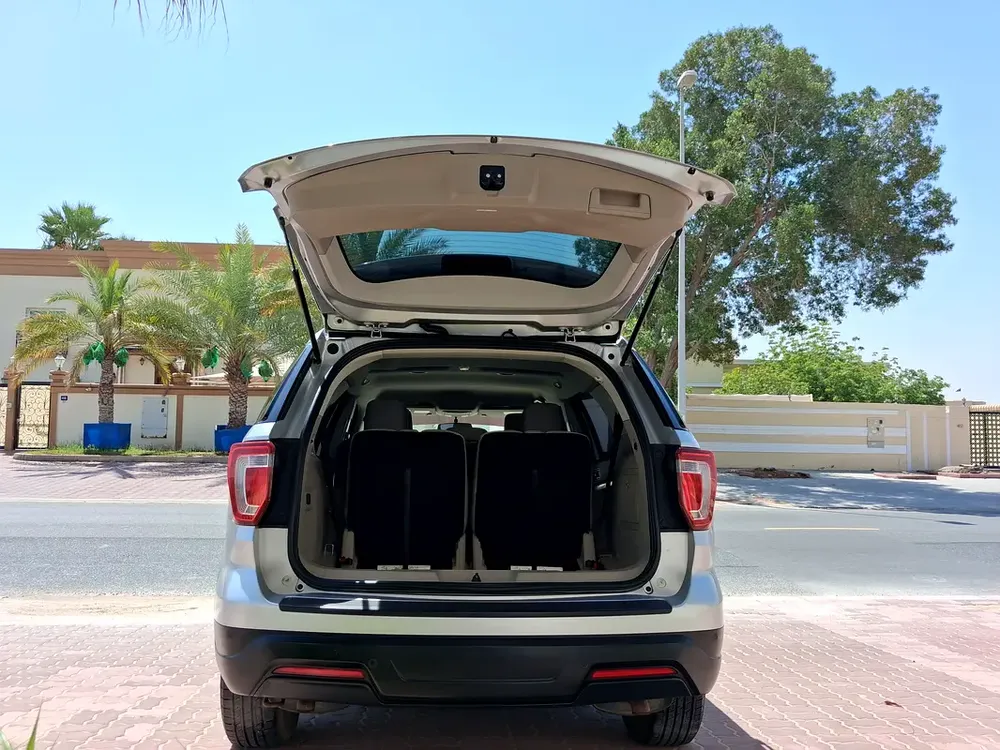 Ford Explorer Base 2018 GCC Specs - Well Maintained Family SUV - Image 14