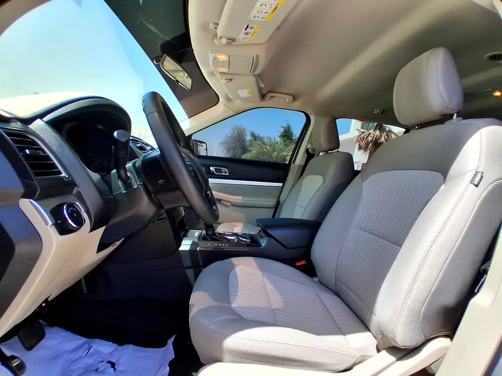 Ford Explorer Base 2018 GCC Specs - Well Maintained Family SUV - Image 16