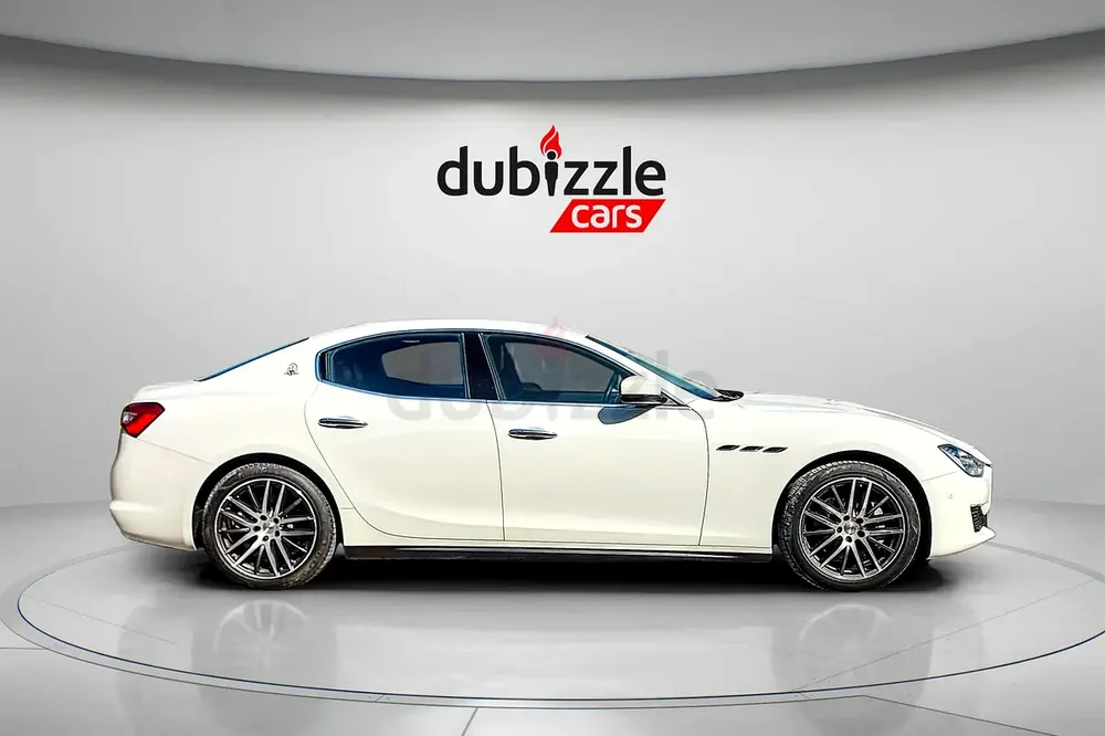 AED 1170/month | 2019 Maserati Ghibli  | GCC Specs | Ref#459911 - Image 4