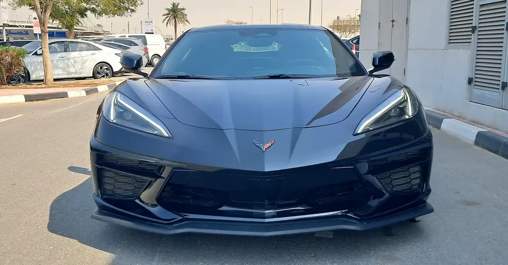 CLEAN TITTLE 100% NEW SHAPE CORVETTE C8 2026 V8 6.2L FULL OPTION WARRANTY 1 YEAR UNLIMITED KM - Image 4