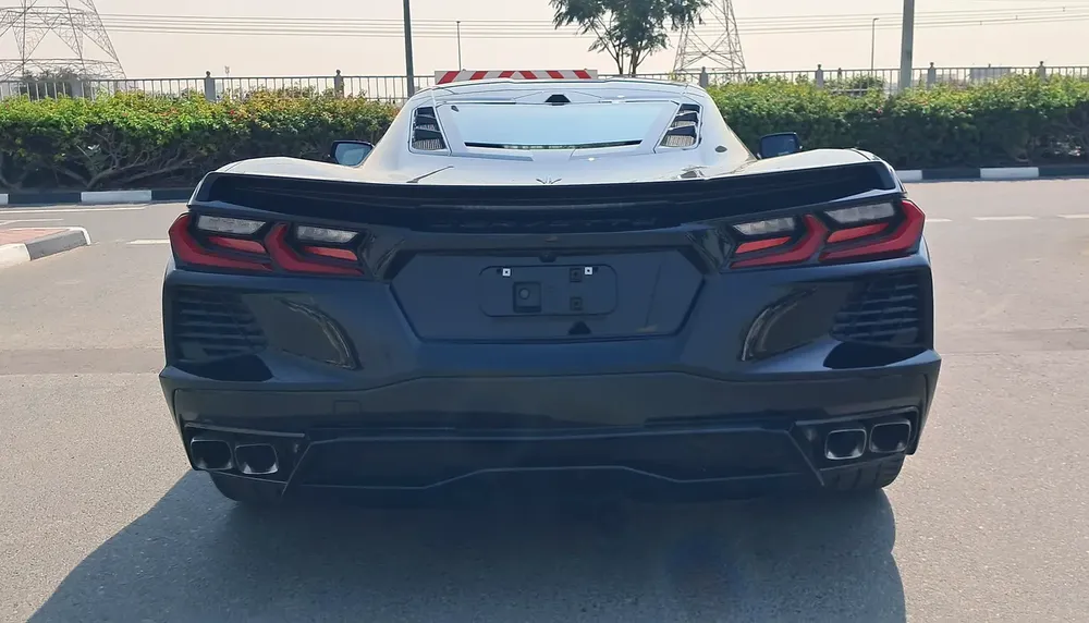 CLEAN TITTLE 100% NEW SHAPE CORVETTE C8 2026 V8 6.2L FULL OPTION WARRANTY 1 YEAR UNLIMITED KM - Image 5