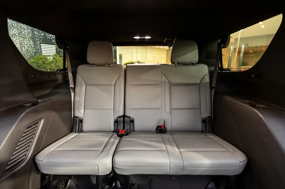 GMC Yukon 2025 GCC specs - Image 20