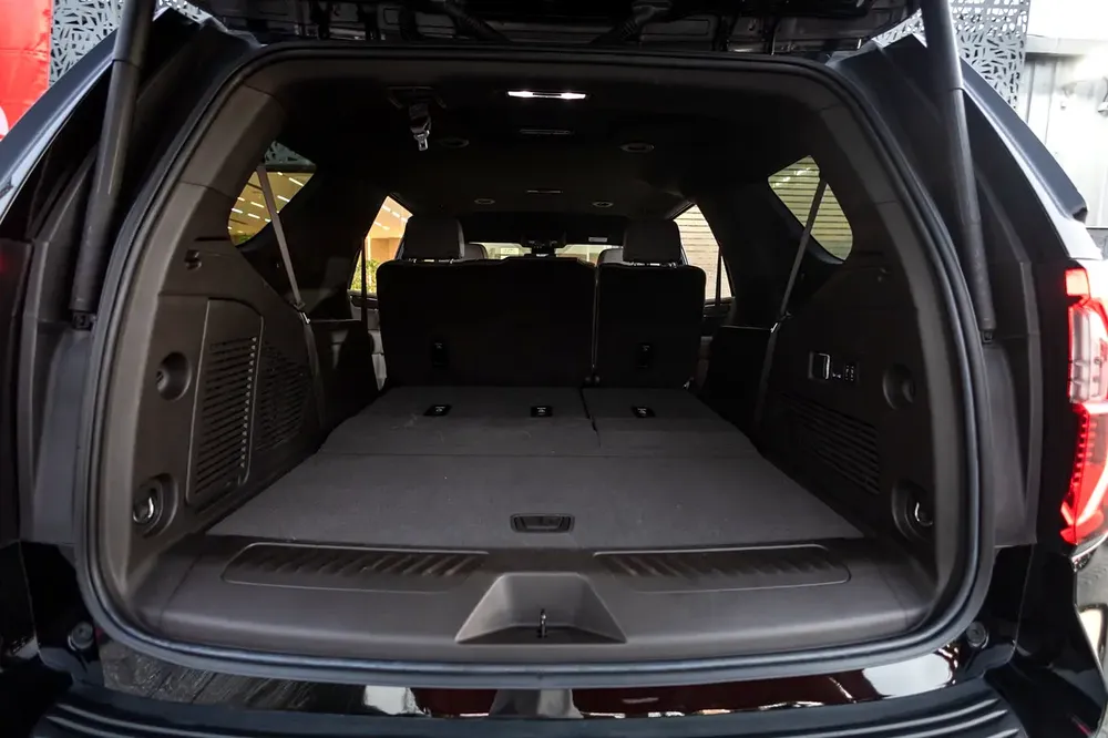 GMC Yukon 2025 GCC specs - Image 7
