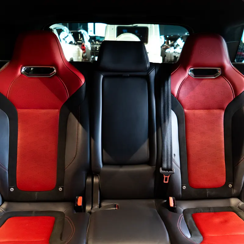 AED 4,790 pm • 0% Downpayment • Range Rover Sport SVR Carbon Edition • 1 Year Warranty - Image 19
