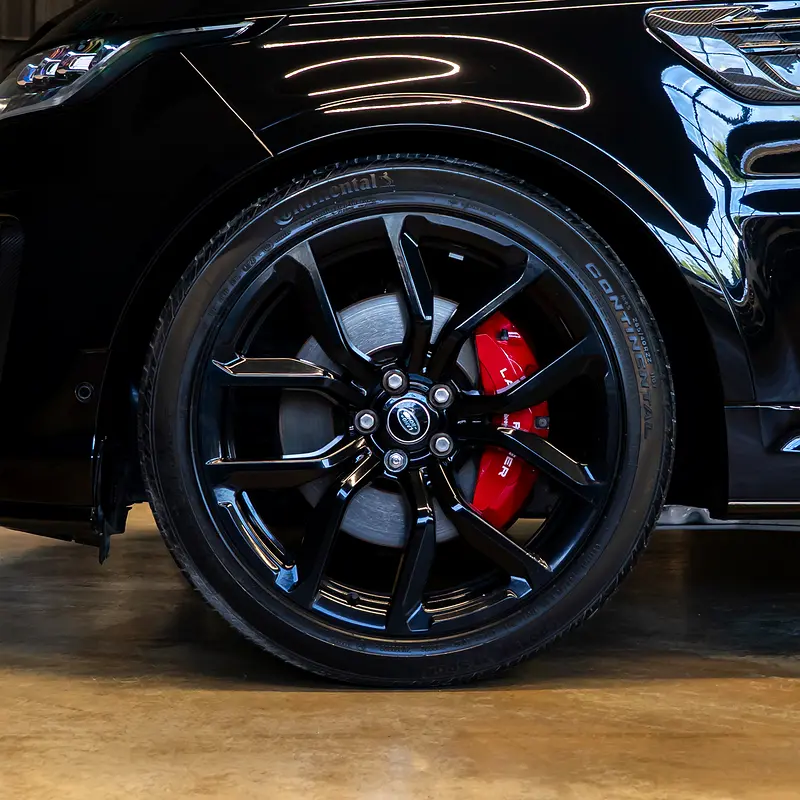 AED 4,790 pm • 0% Downpayment • Range Rover Sport SVR Carbon Edition • 1 Year Warranty - Image 6