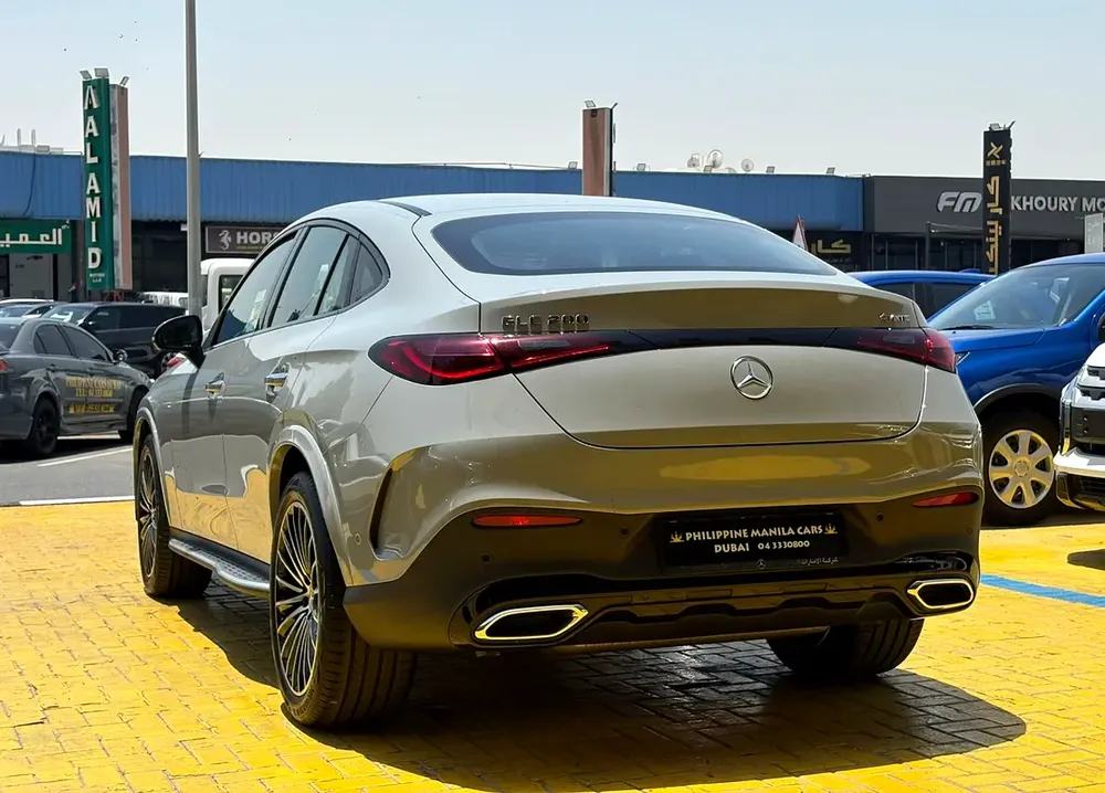 Mercedes-Benz GLC Coupe GLC 200 4Matic 2026 - GCC Specs - Brand New - Image 4