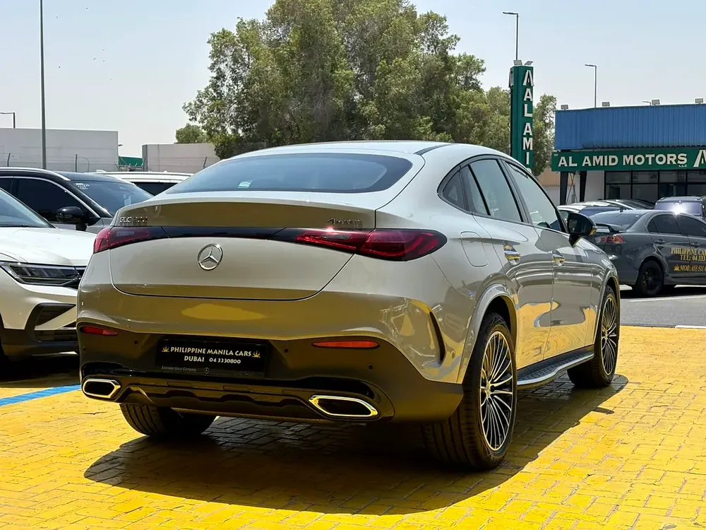 Mercedes-Benz GLC Coupe GLC 200 4Matic 2026 - GCC Specs - Brand New - Image 6