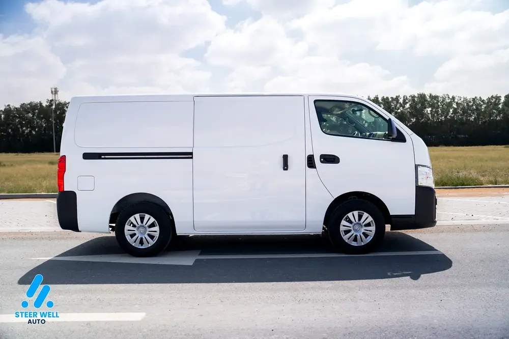 2025 Nissan Urvan NV350 - GCC Specs - Brand New! - Image 4