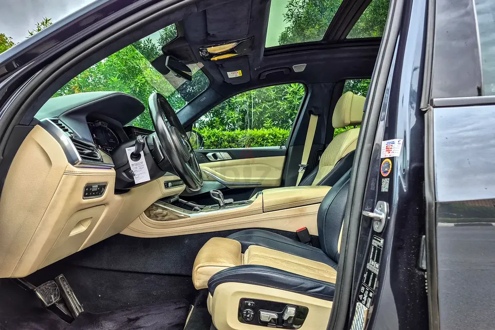 AED 2963/month | 2019 BMW X7 Xdrive50i | GCC Specs | Ref#449382 - Image 11