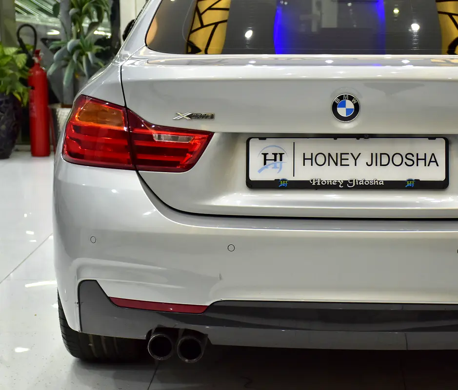EXCELLENT DEAL for our BMW 435d GranCoupe M-Kit xDrive ( 2016 Model ) in Silver Color Korean Specs - Image 8