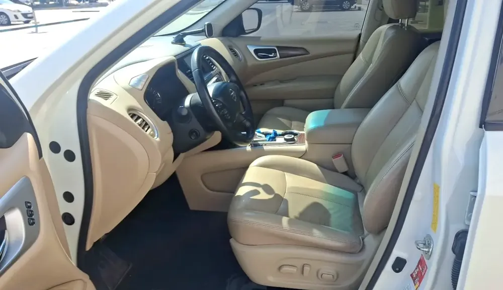 2019 Nissan Pathfinder GCC 135,000 km - Image 5