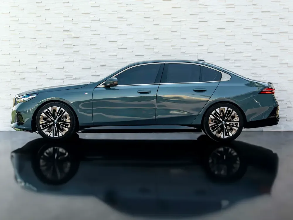 0% DOWN PAYMENT! | 520i M SPORT | 10 DAYS TO BEAT THE SURGE | WARRANTY + SERVICE | GCC SPEC - Image 8