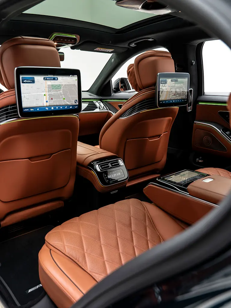 2024 Mercedes-Benz S-Class 580L, AMG, 4 MATIC, Gargash Warranty, GCC, Very Low KMS, Top Options, Exc - Image 19