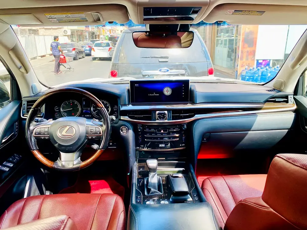Lexus LX 570 Luxury 2017 - American Specs - Fully Loaded - Image 11