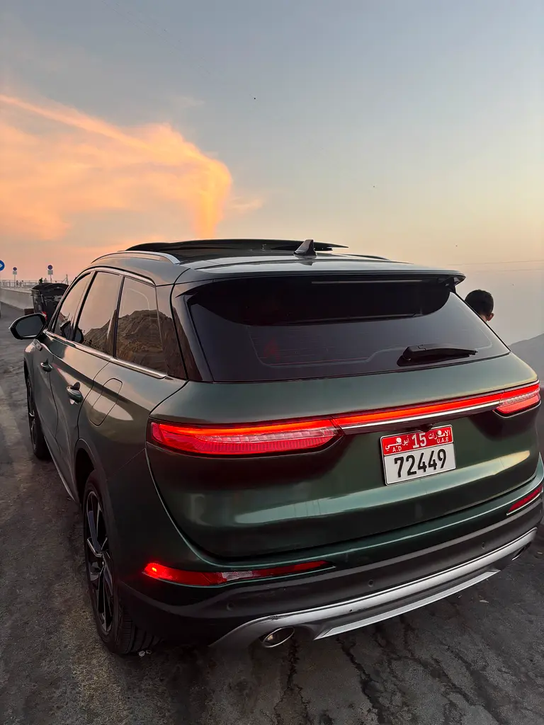 2023 Lincoln Corsair Reserve GCC Specs Luxury SUV - Image 10