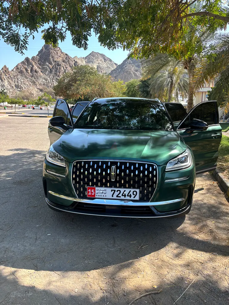 2023 Lincoln Corsair Reserve GCC Specs Luxury SUV - Image 6