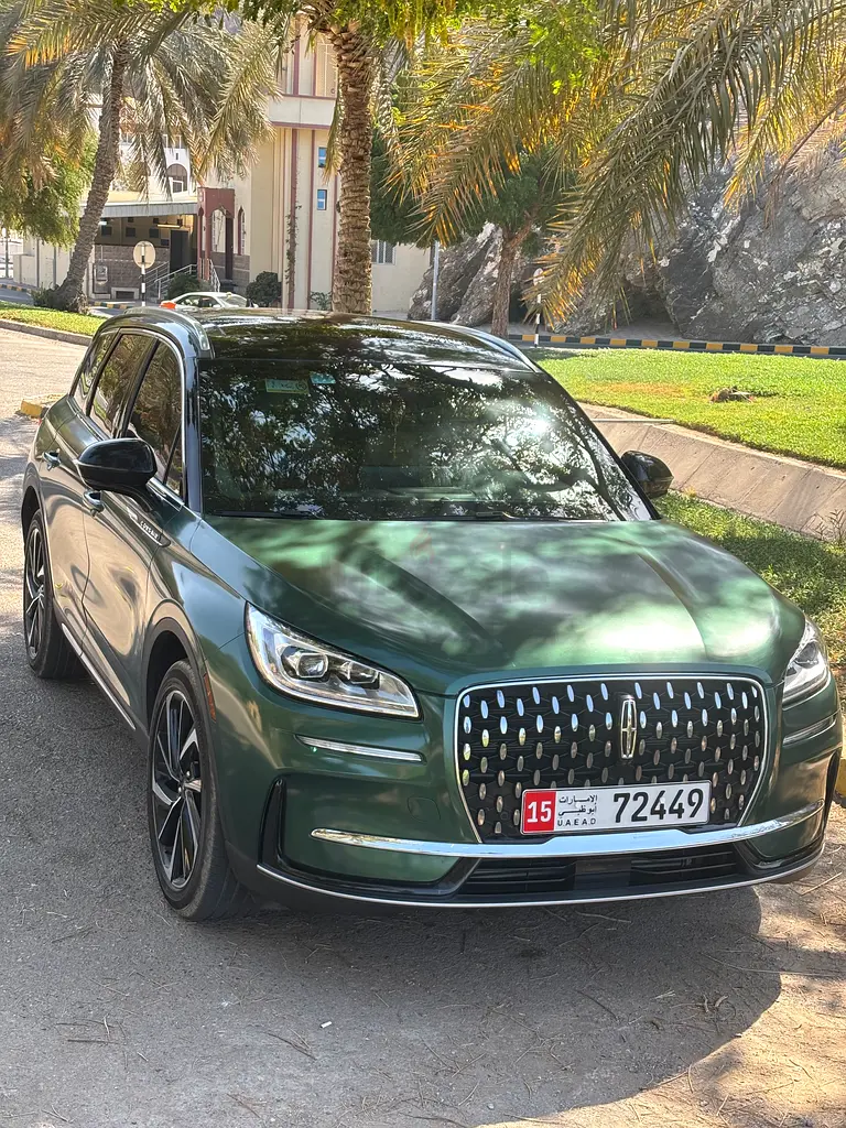 2023 Lincoln Corsair Reserve GCC Specs Luxury SUV - Image 8