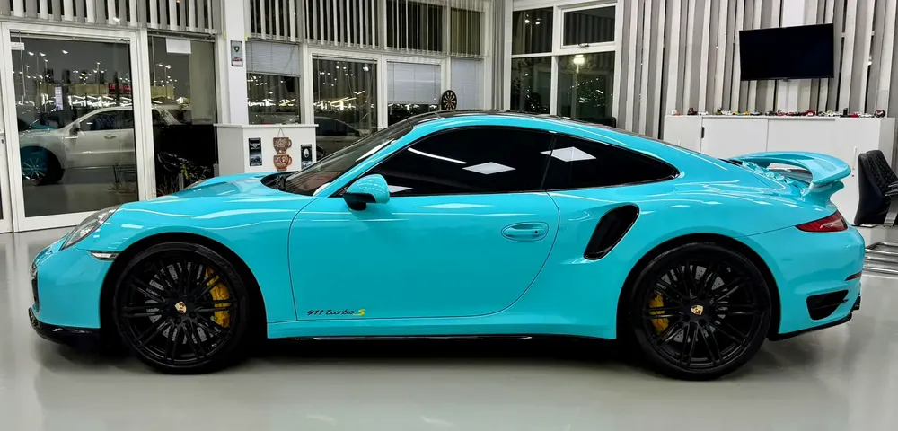 GCC .. FSH .. Warranty till Jan 2028 .. Turbo S .. Perfect Condition - Image 4