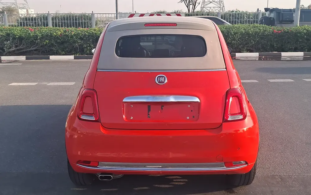 FIAT 500 2024 GCC CONVERITABLE FULL OPTION SERVICE + WARRANTY  AL GHANDI 27-6-2029 + ORGINAL PAINT - Image 4
