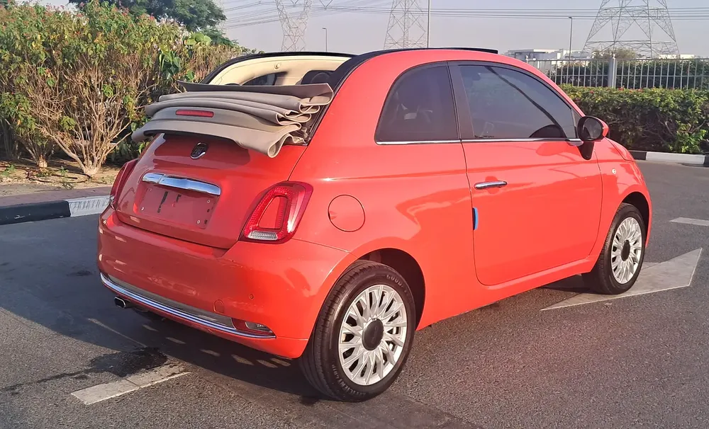 FIAT 500 2024 GCC CONVERITABLE FULL OPTION SERVICE + WARRANTY  AL GHANDI 27-6-2029 + ORGINAL PAINT - Image 7