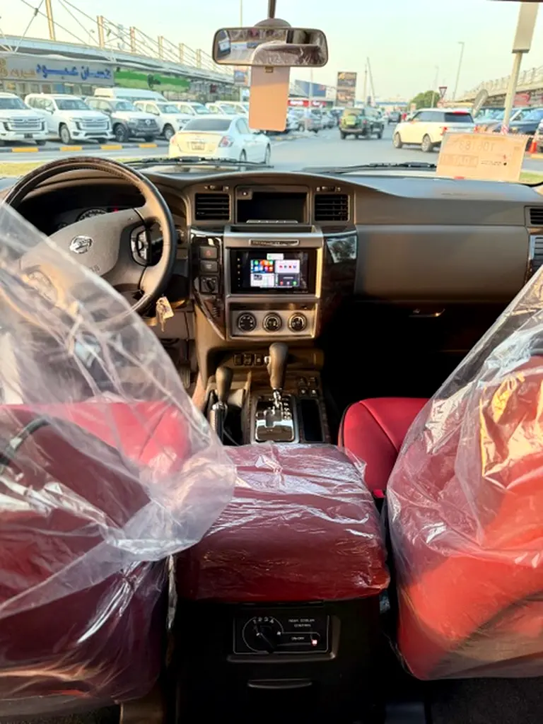 NISSAN SUPER SAFARI 2024 0KM WARRANTY 5 YEARS  FROM DEALER - Image 4