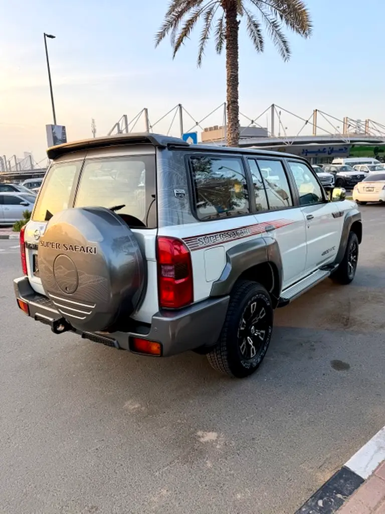 NISSAN SUPER SAFARI 2024 0KM WARRANTY 5 YEARS  FROM DEALER - Image 7