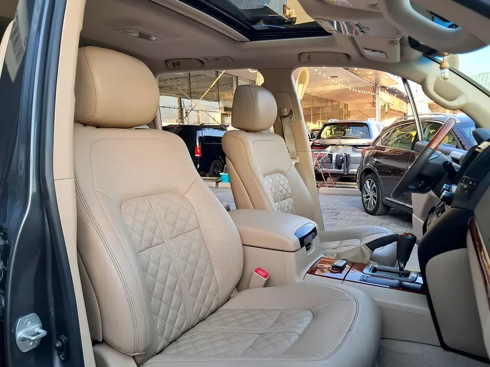 Toyota Land Cruiser GxR V6 Full Option Single Owner Used Very Well Maintained No Any Issue - Image 15
