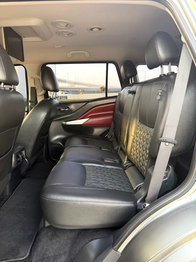 Nissan Xterra Platinum 2023 GCC Specs - Image 14
