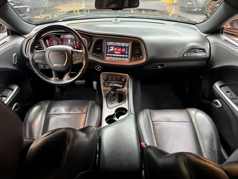Dodge Challenger SXT Plus 2022 - American Specs - Pristine Condition - Image 11