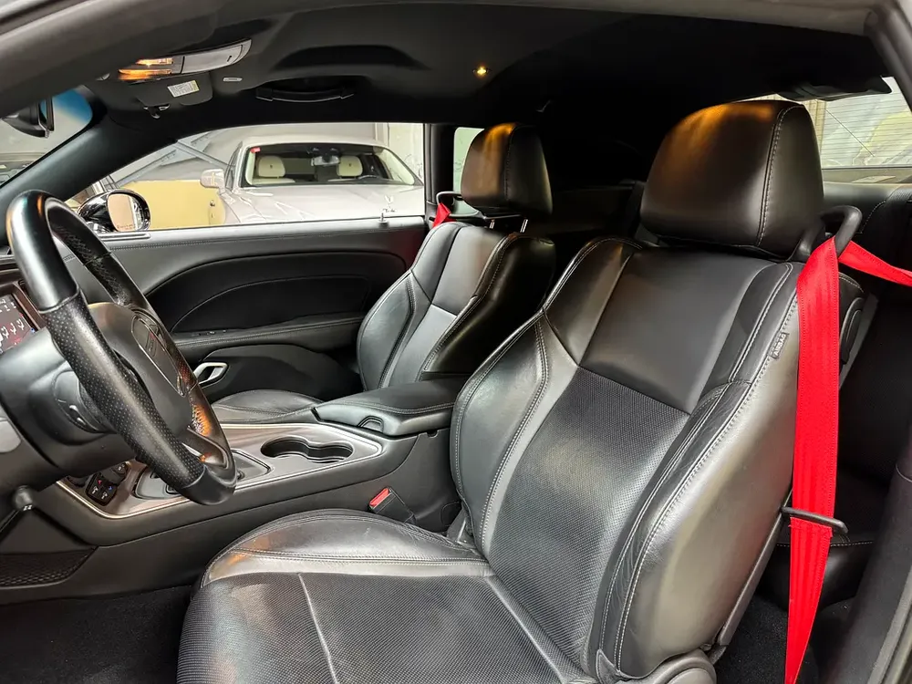 Dodge Challenger SXT Plus 2022 - American Specs - Pristine Condition - Image 16