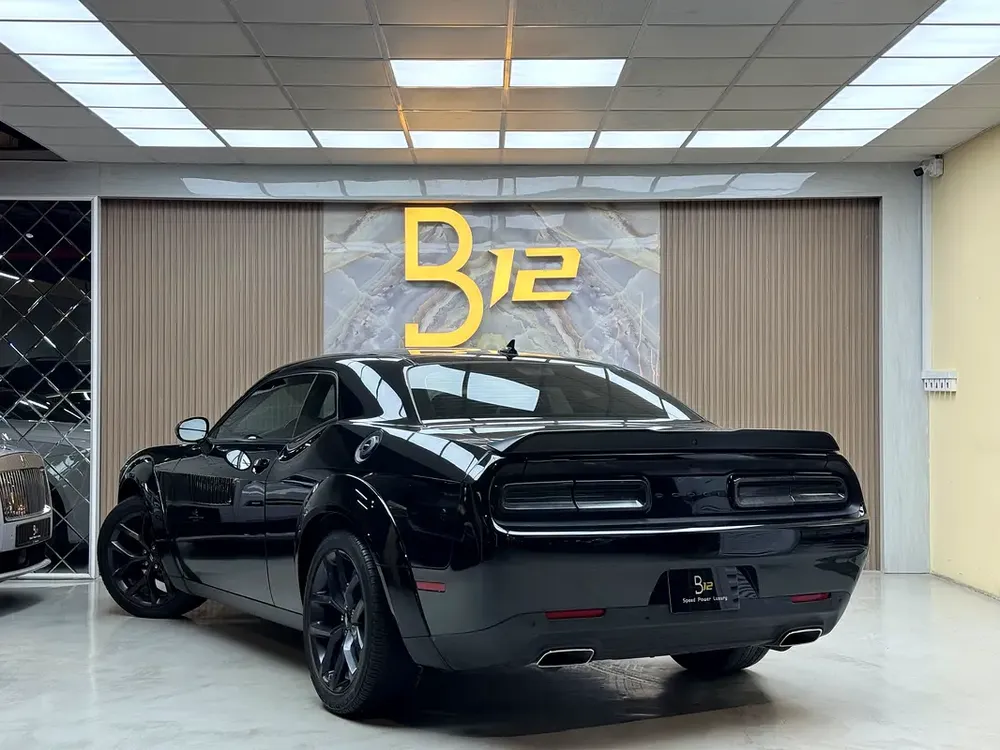 Dodge Challenger SXT Plus 2022 - American Specs - Pristine Condition - Image 7