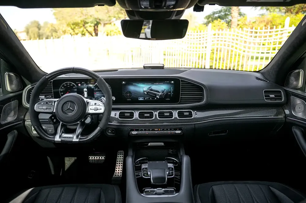 2023 Mercedes-AMG GLS 63 4Matic+ | 4.0L Twin-Turbo V8 | 603 HP | 16,000 KM - Image 18