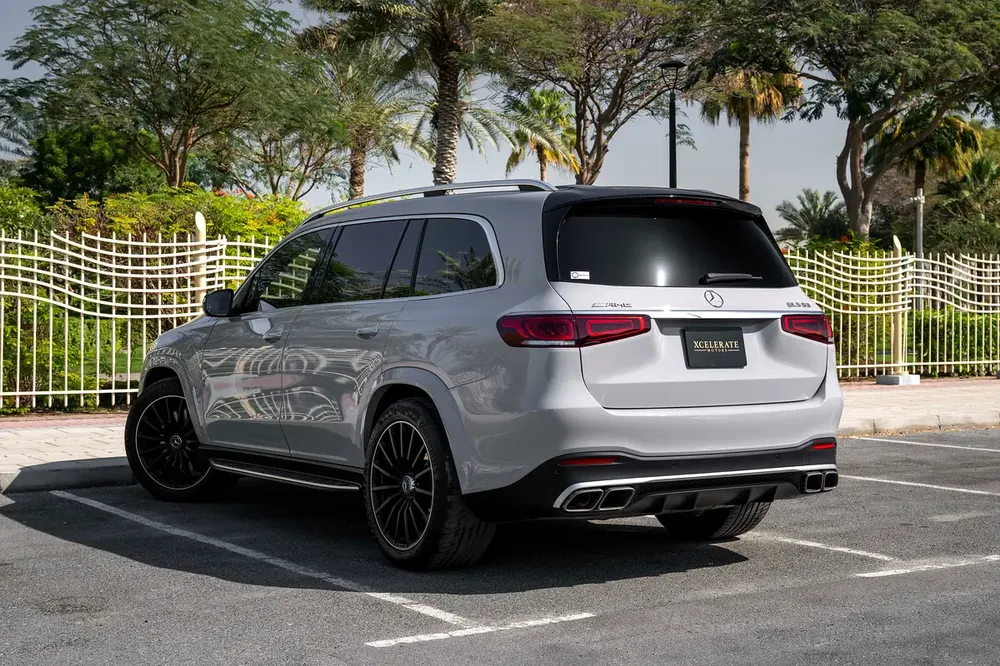 2023 Mercedes-AMG GLS 63 4Matic+ | 4.0L Twin-Turbo V8 | 603 HP | 16,000 KM - Image 9