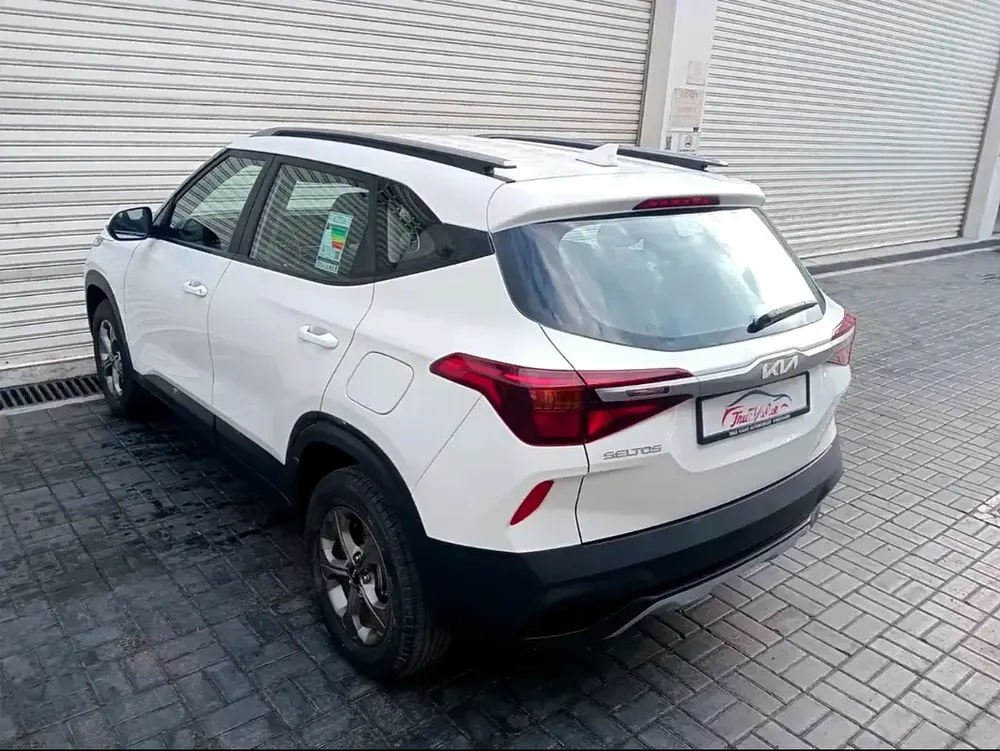 Kia Seltos GLS 2022, GCC Specs - Excellent Condition! - Image 5