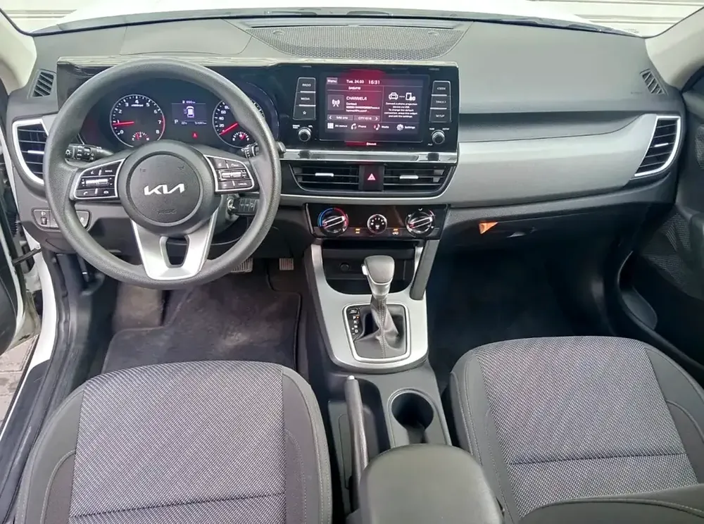 Kia Seltos GLS 2022, GCC Specs - Excellent Condition! - Image 9