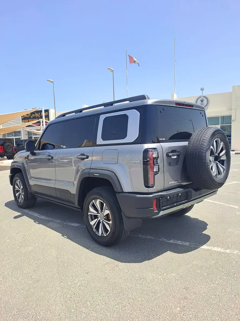 BAIC BJ40 Pro 2026 GCC Specs - Brand New Adventure SUV no accident no repaint under warranty - Image 5