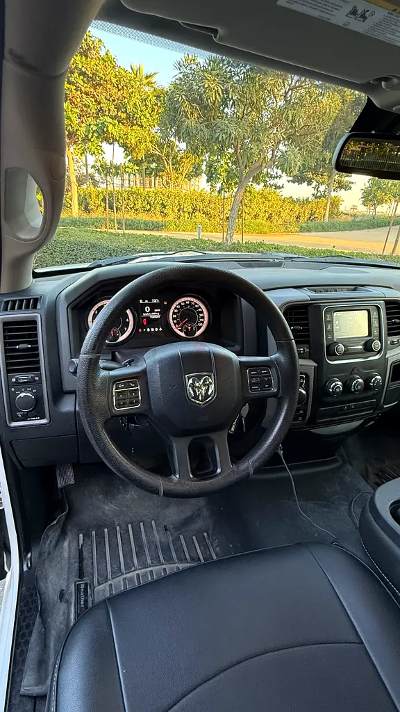 Dodge Ram 1500 SLT 2016 usa specs v6 3.6L 4x4 - Image 4