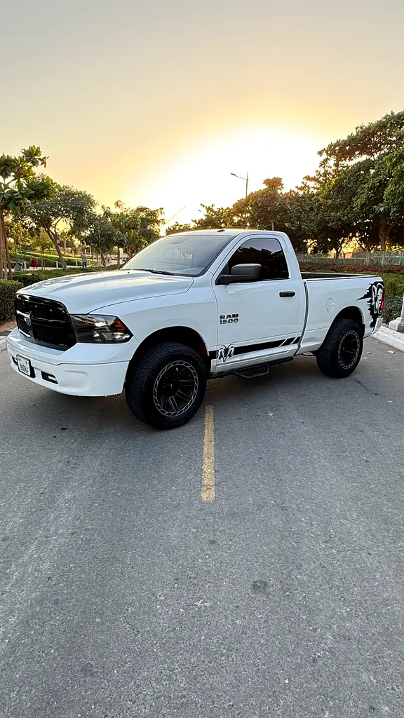 Dodge Ram 1500 SLT 2016 usa specs v6 3.6L 4x4 - Image 9