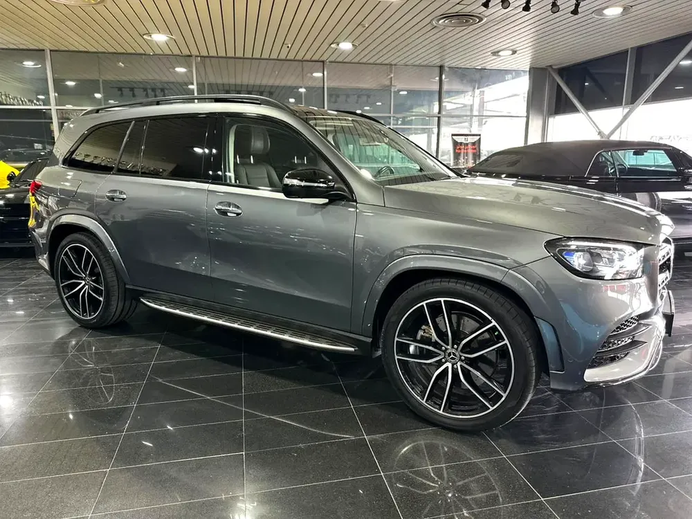 MERCEDES-BENZ GLS 450, FULLY LOADED, FULL DEALER SERVICE HISTORY, MINT CONDITION - Image 12