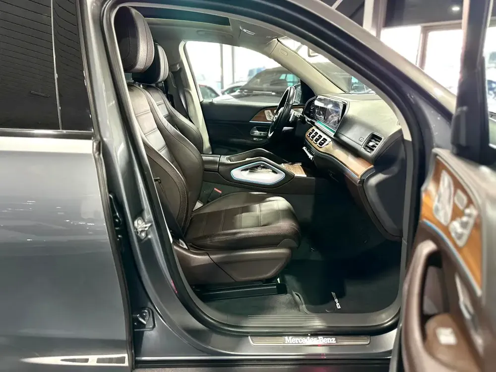 MERCEDES-BENZ GLS 450, FULLY LOADED, FULL DEALER SERVICE HISTORY, MINT CONDITION - Image 6