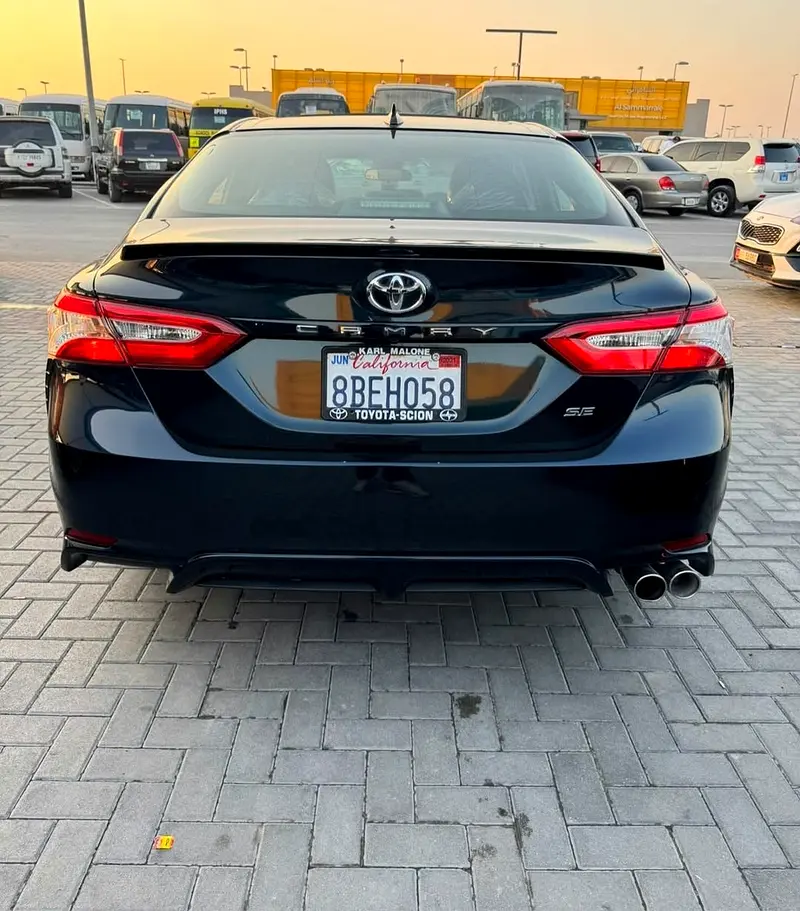 2020 Toyota Camry SE | American Specs | Well Maintained - Image 6