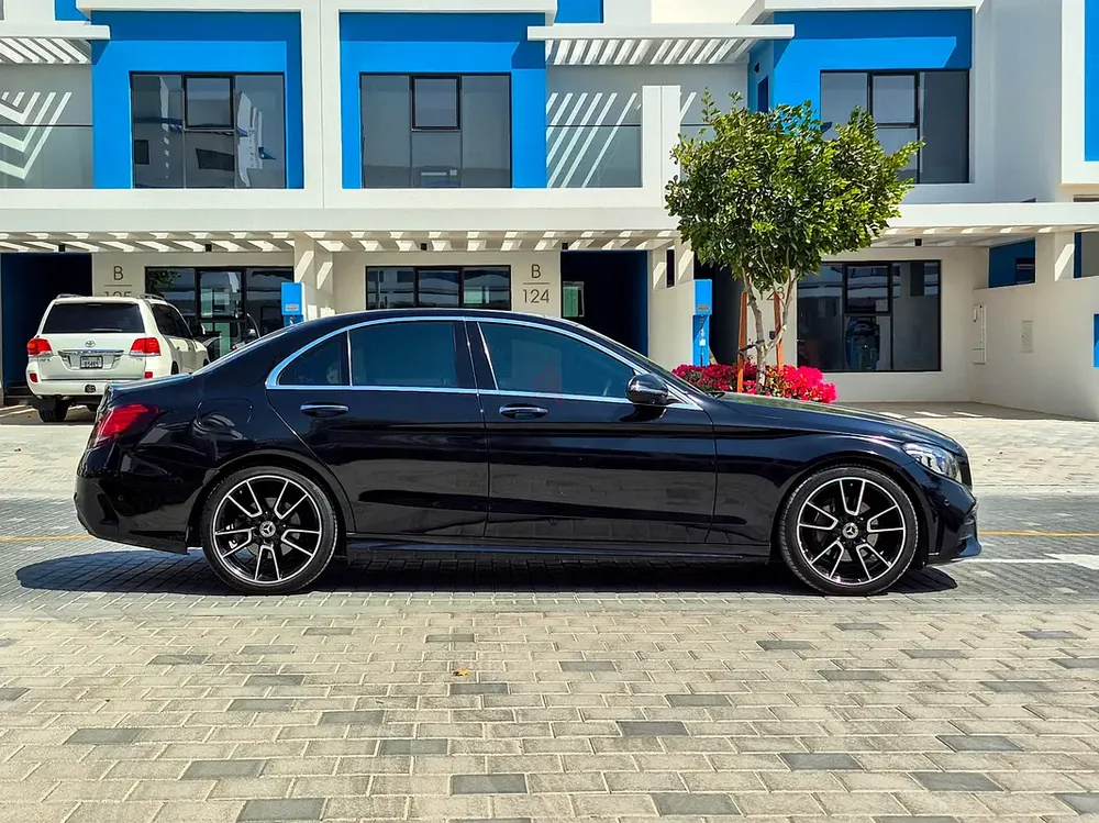AED 1444/month | 2020 Mercedes-Benz C-Class C200 | GCC Specs | Ref#432539 - Image 4