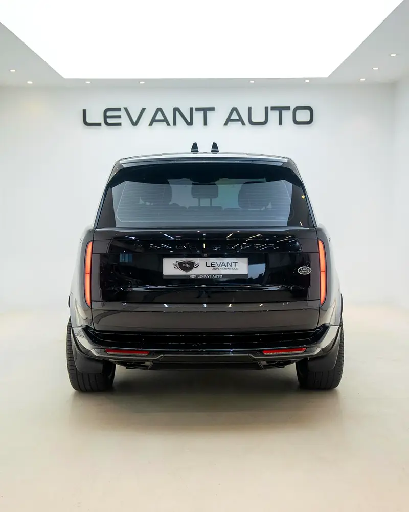 2023 Land Rover Range Rover HSE P530 - GCC Specs - Pristine Condition - Image 15
