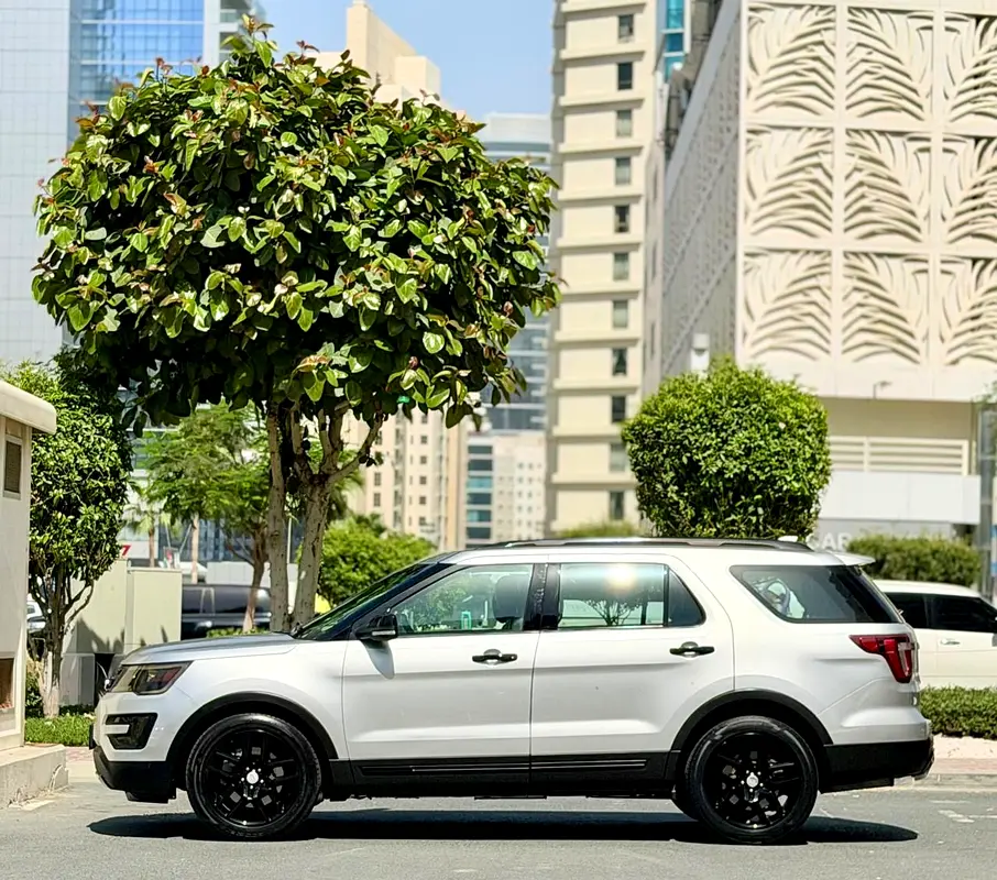 Ford Explorer Sport 2017 GCC Specs - High Performance SUV - Image 8