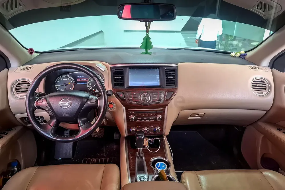 AED 649/month | 2018 Nissan Pathfinder  | GCC Specs | Ref#451654 - Image 9