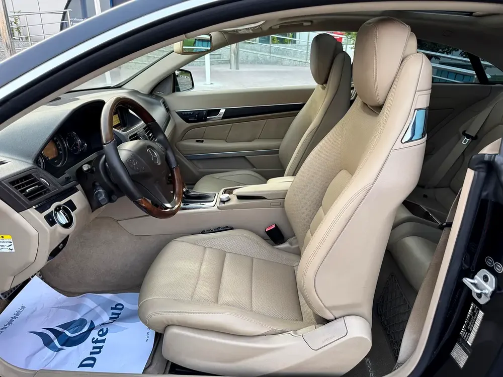Mercedes-Benz E 550,V8 Coupe 2011, Japanese Specs, Excellent Condition - Image 11