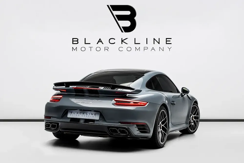 SUMMER STARTS NOW | EXCLUSIVE DEAL BY BLACKLINE, 2017 Porsche 911 Turbo S, Porsche Warranty, GCC - Image 5