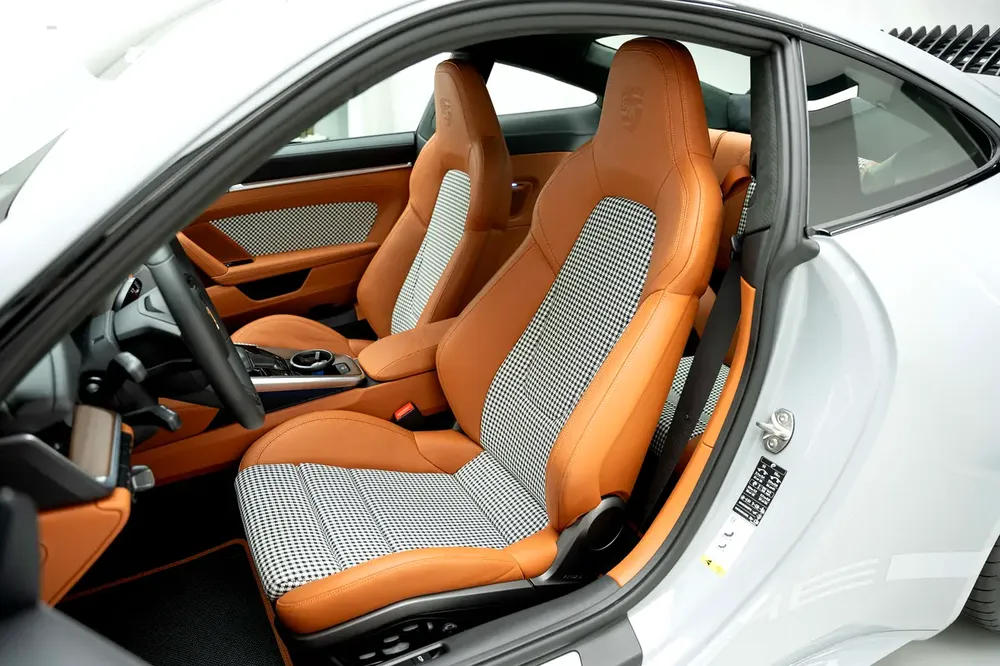 2023 PORSCHE 911 SPORT CLASSIC N.1189 OF 1250. - Image 11