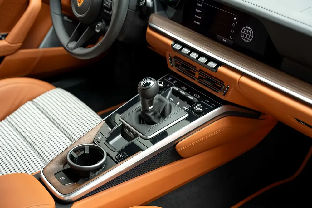 2023 PORSCHE 911 SPORT CLASSIC N.1189 OF 1250. - Image 16