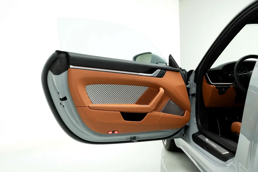 2023 PORSCHE 911 SPORT CLASSIC N.1189 OF 1250. - Image 9